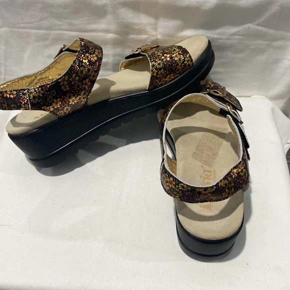 ALEGRIA Leather Sandals, 40, Autumn Flowers, Cushioned, WAS $110 *NEW!* - Picture 2 of 4